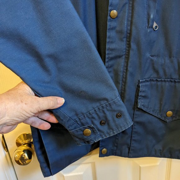 Vintage Back to Basics Anorak Utility Jacket Hood Perfect for All Seasons - Picture 3 of 14